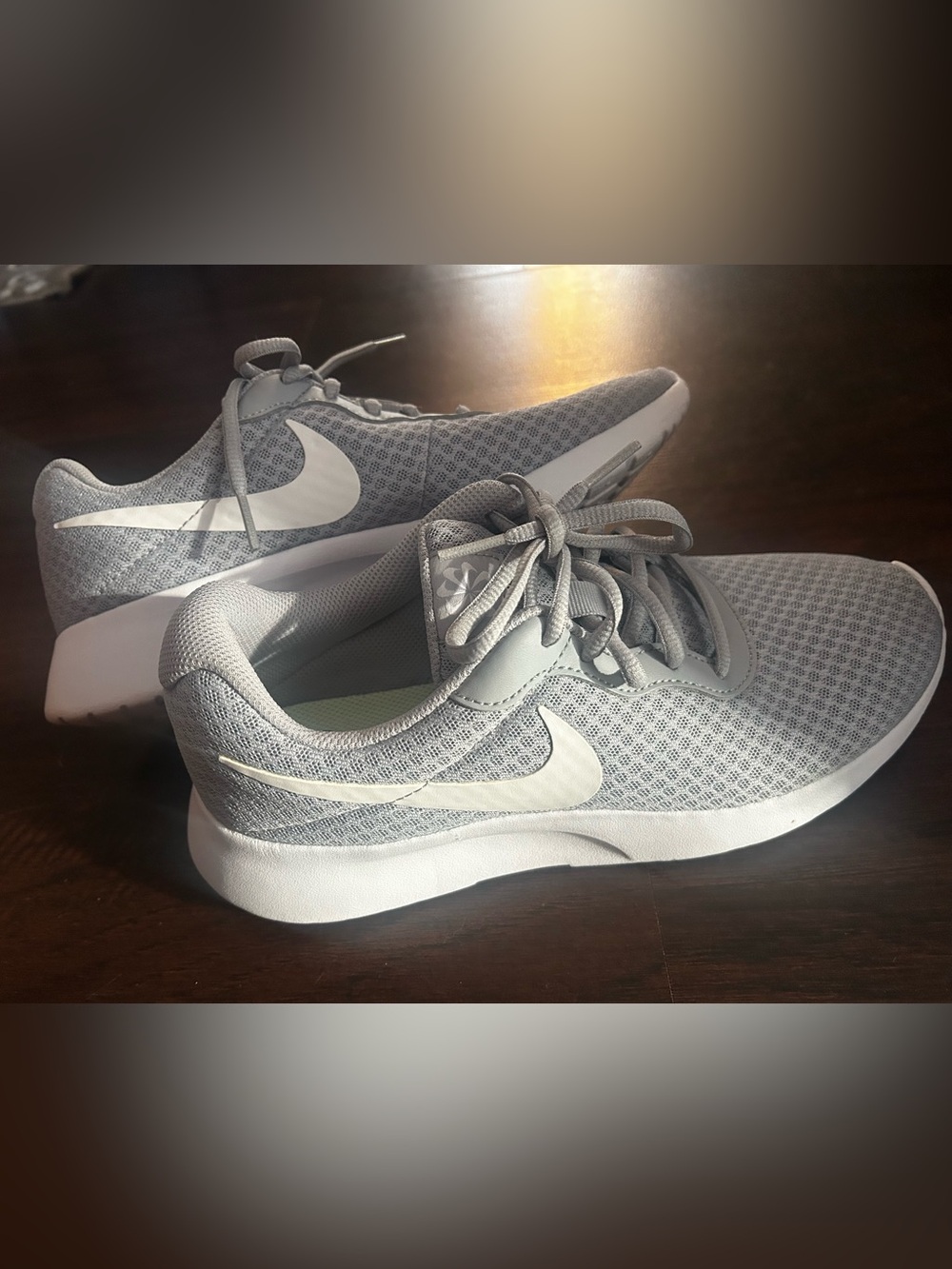 Nike Women's Light Gray Running Sneakers